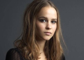 Clara Rugaard-Larsen Bio | Career | Net Worth 2021