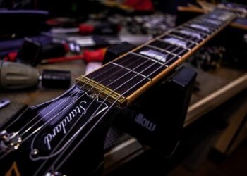 Guitar setups — Top 8 reasons to set up your guitar!
