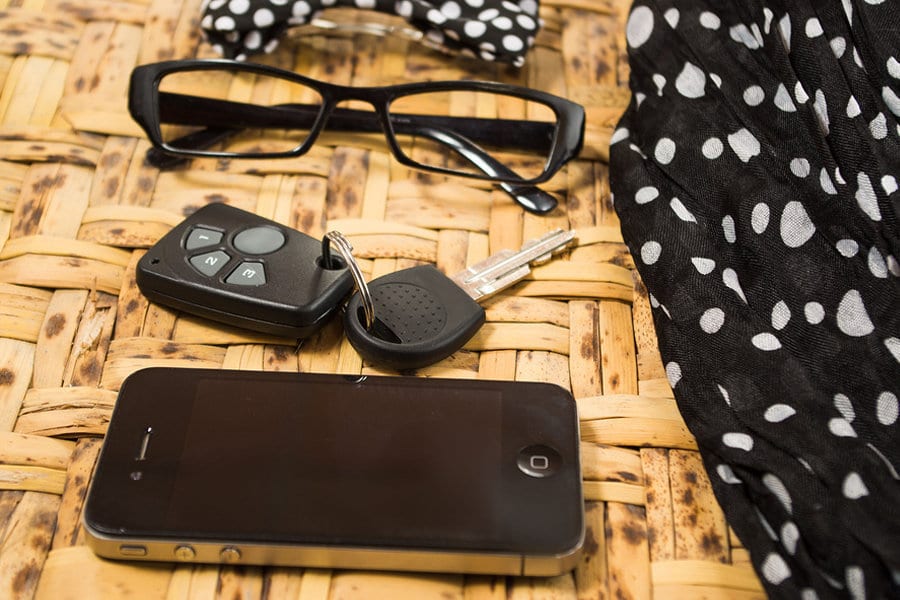 How-to-Handle-Personal-Belongings