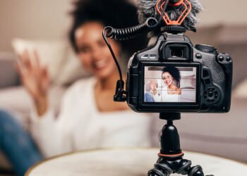 How Marketers Can Spot Out The Ideal Influencers