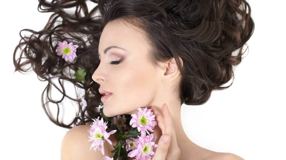 Does Hollywood Hair Bar Work On People With Baldness Problems? Review Of Hollywood Hair Bar Products