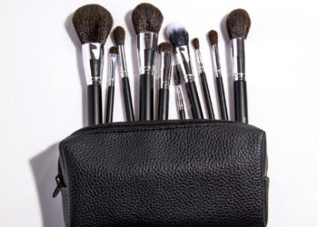 Eye Brushes Size - Choosing the Right Size For Your Makeup Application