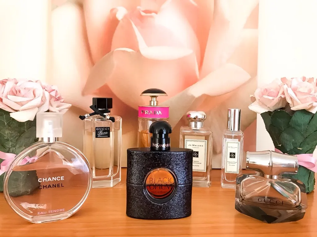 YSL Black Opium Dossier.co