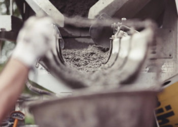 Eight Essential Safety Tips for Construction Workers